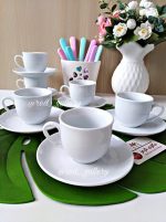 فنجان و نعلبکی سفید چینی تقدیس