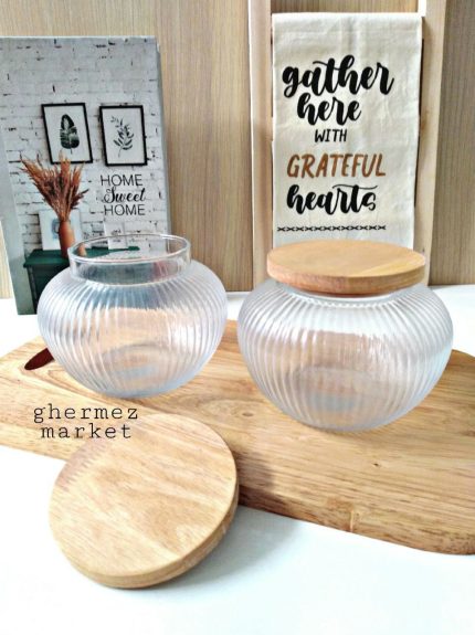 بانکه شیشه ای در چوبی تیام